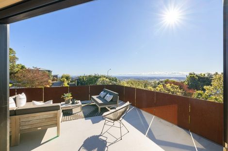 Photo of property in 272 Cannon Hill Crescent, Mount Pleasant, Christchurch, 8081