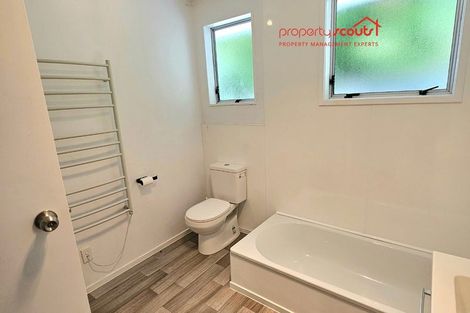 Photo of property in 19 Mamaku Street, Paraparaumu, 5032
