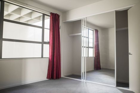 Photo of property in Pirie Street Townhouses, 18/35u Pirie Street, Mount Victoria, Wellington, 6011