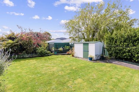 Photo of property in 17b Cypress Grove, Paraparaumu, 5032