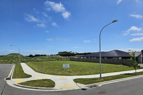 Photo of property in 14 Mccahon Drive, Rangiora, 7400