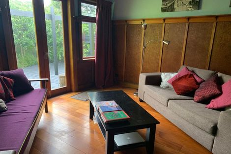 Photo of property in 28 Palm Avenue, Lyall Bay, Wellington, 6022