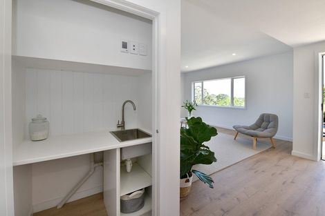 Photo of property in 35b St James Avenue, Helensville, 0800