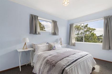 Photo of property in 43 Fordham Street, Beach Haven, Auckland, 0626