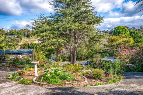 Photo of property in 31 Pomare Road, Russell, 0202