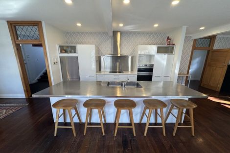 Photo of property in 14 Glen Road, Kelburn, Wellington, 6012