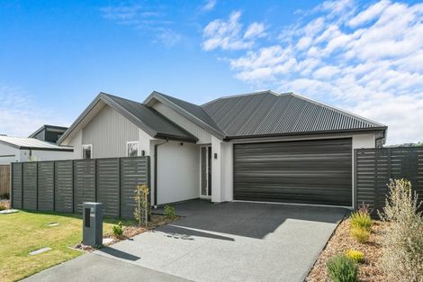 Photo of property in 30 Withers Crescent, Halswell, Christchurch, 8025