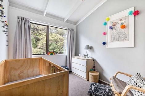 Photo of property in 4/33 Eskdale Road, Birkdale, Auckland, 0626