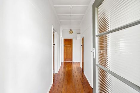 Photo of property in 2 Mcvay Street, Napier South, Napier, 4110