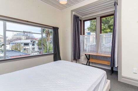 Photo of property in 1 Haddon Place, Dunedin Central, Dunedin, 9016