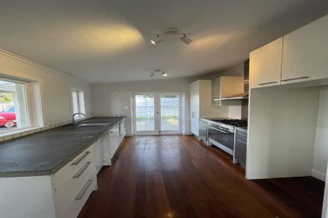 Photo of property in 87 Don Buck Road, Massey, Auckland, 0614