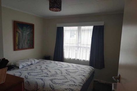 Photo of property in 15 Wakefield Road, Favona, Auckland, 2024