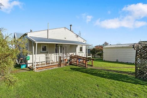 Photo of property in 27 Dublin Street, Martinborough, 5711