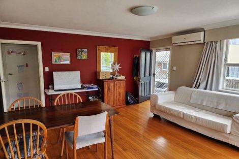 Photo of property in 2/303 Pakuranga Road, Pakuranga Heights, Auckland, 2010