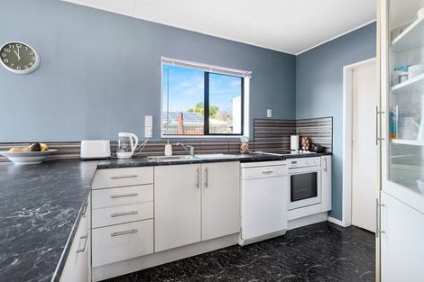Photo of property in 12a Pringle Place, Nawton, Hamilton, 3200