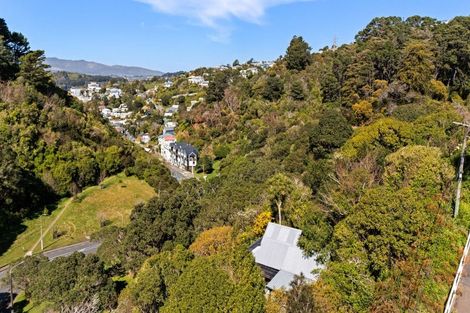 Photo of property in 6 Irvine Street, Aro Valley, Wellington, 6012