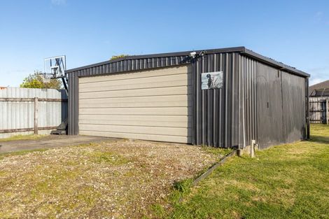 Photo of property in 3 Karaka Street, Inglewood, 4330