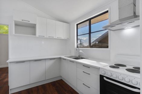 Photo of property in 9 Hardie Street, Mangere East, Auckland, 2024