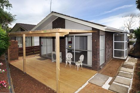 Photo of property in 3/51 Landscape Road, Papatoetoe, Auckland, 2025