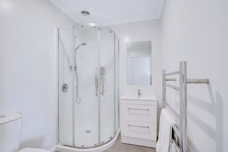 Photo of property in 2/12 Beaumont Street, Hamilton East, Hamilton, 3216