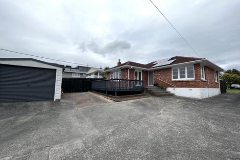 Photo of property in 8 Daytona Road, Henderson, Auckland, 0610