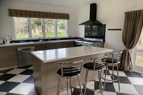 Photo of property in 130 Pukepapa Road, Marton, 4710