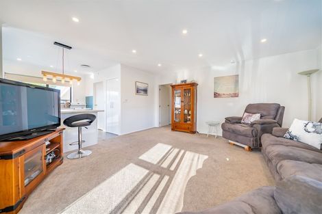 Photo of property in 3f1- Ararino Street, Trentham, Upper Hutt, 5018