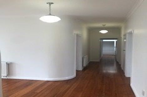 Photo of property in 93 Karori Road, Karori, Wellington, 6012