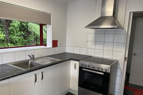 Photo of property in 20 Ted Gilberd Place, Newlands, Wellington, 6037