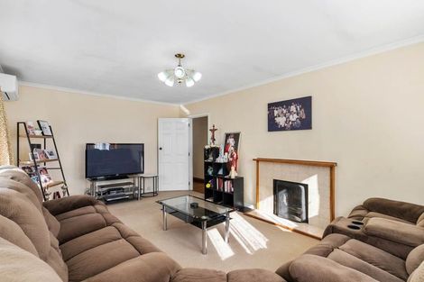 Photo of property in 35 Waipapa Crescent, Otara, Auckland, 2023