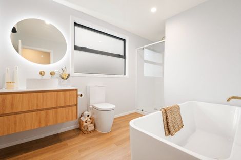 Photo of property in 60 Wooing Tree Avenue, Cromwell, 9310