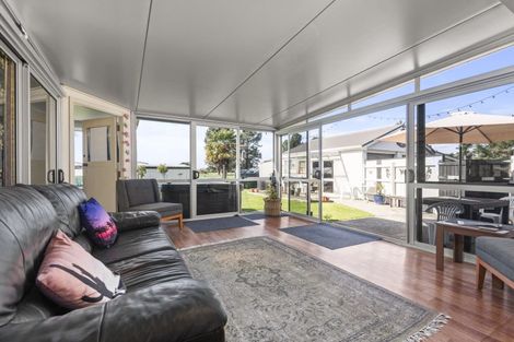 Photo of property in 1634 State Highway 3, Awahuri, Palmerston North, 4476