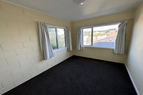 Photo of property in Carillion/the Knoll, 33 Thompson Street, Mount Cook, Wellington, 6011