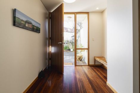 Photo of property in 20a Signal Hill Road, Opoho, Dunedin, 9010