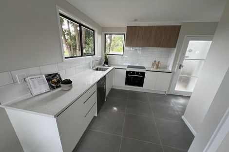 Photo of property in 9 Luanda Drive, Ranui, Auckland, 0612