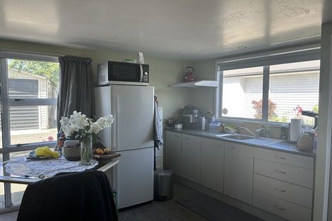 Photo of property in 9 Odie Place, Wainoni, Christchurch, 8061