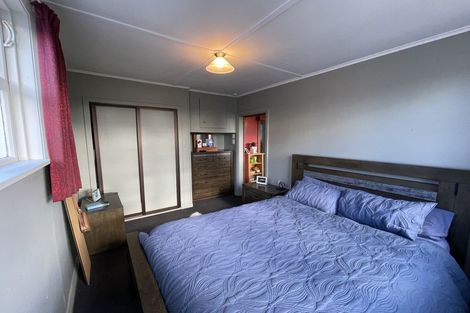 Photo of property in 17 Queen Street, Winton, 9720