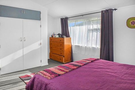 Photo of property in 33a Avenue Road, Foxton, 4814