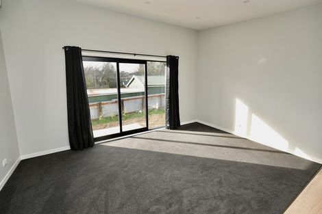 Photo of property in 37 Grey Street, Woodville, 4920