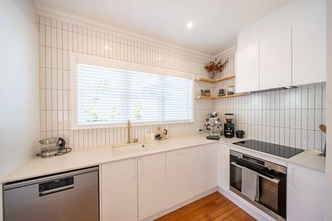 Photo of property in 12 Glenside Road, Glenside, Wellington, 6037