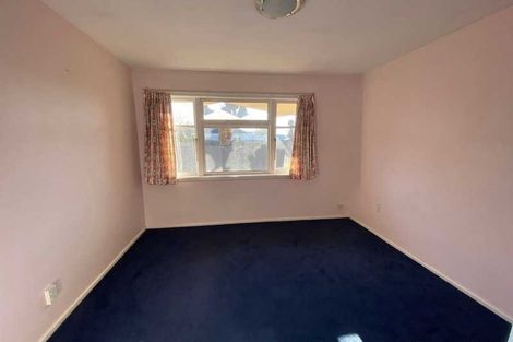 Photo of property in 32 Strowan Road, Strowan, Christchurch, 8052