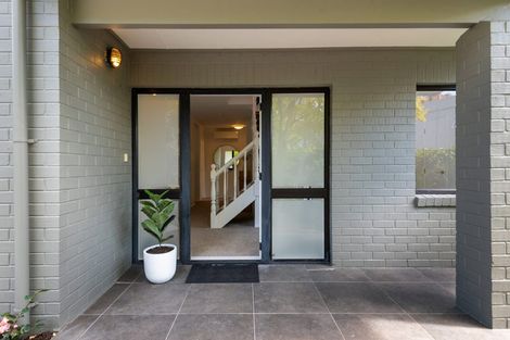 Photo of property in 20a/1 Hauraki Road, Hauraki, Auckland, 0622