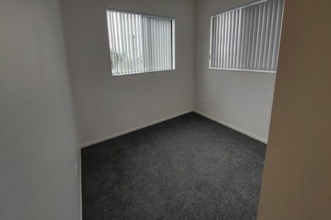 Photo of property in 708a Te Atatu Road, Te Atatu Peninsula, Auckland, 0610