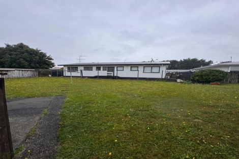 Photo of property in 8 Oregon Place, Papakura, 2110