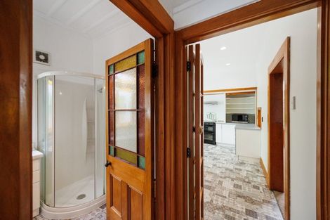 Photo of property in 294 Grey Street, Palmerston North, 4414