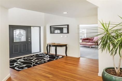 Photo of property in 40 Joseph Banks Drive, Whitby, Porirua, 5024