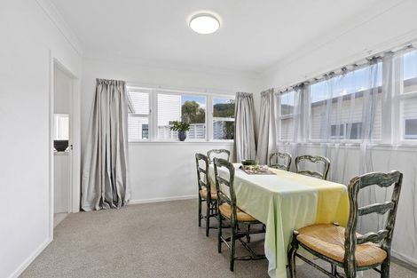 Photo of property in 45 The Drive, Tawa, Wellington, 5028