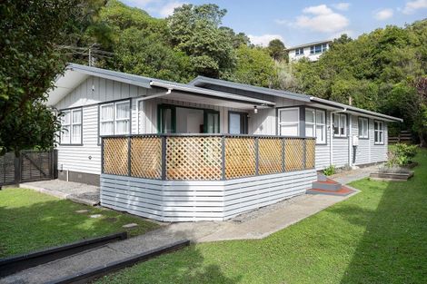 Photo of property in 6 Jay Street, Paparangi, Wellington, 6037
