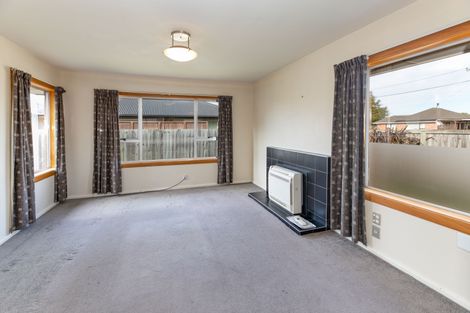Photo of property in 32 Bentley Street, Russley, Christchurch, 8042