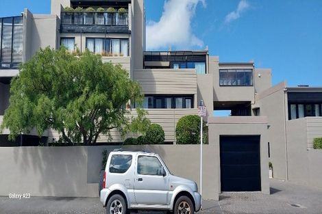 Photo of property in Highwic, 32u2 Hobson Street, Thorndon, Wellington, 6011
